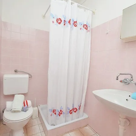 Apartment Ana