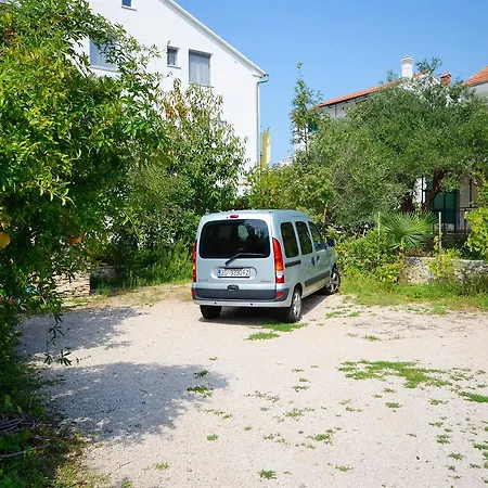 Ana * Vodice
